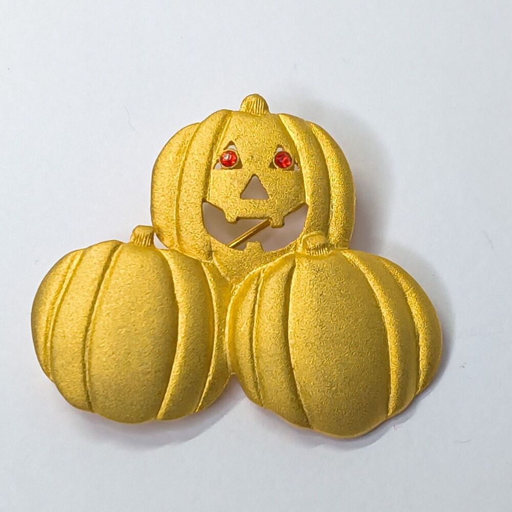 Vintage Halloween Smiling Pumpkin Frosted Metal Pin Rhinestone Eyes Signed AS